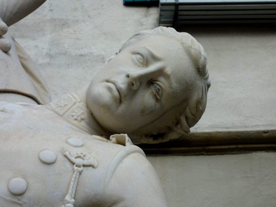 Pleidelsheim Taube-Denkmal Detail 1