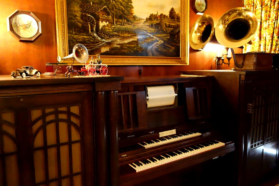 Player organ - Bayernhof Museum - DSC06108