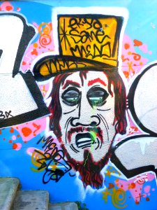 Plencia - graffiti 1