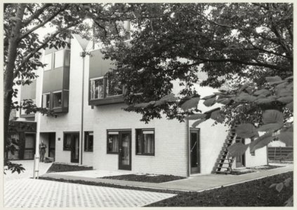 Pniël, rusthuis voor Diaconessen aan de Zuiderstraat. NL-HlmNHA 54009606