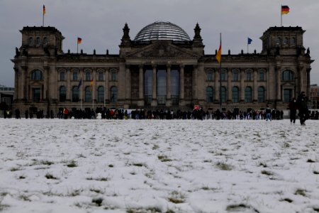 Platz der Republik and Reichstag building Berlin with snow 2021-02-06 03