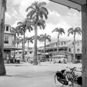 Plein in Paramaribo, Bestanddeelnr 252-4916