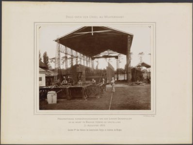 Pneumatische funderingscaisson van de linker oeverpijler op de werf te Brugge, t, Bestanddeelnr 539