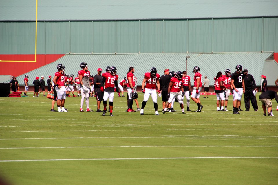 Players and coaches, Falcons training camp July 2016 07