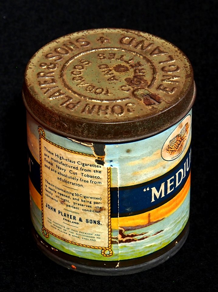 Players Navy cut medium 50 cigarettes tin, foto08