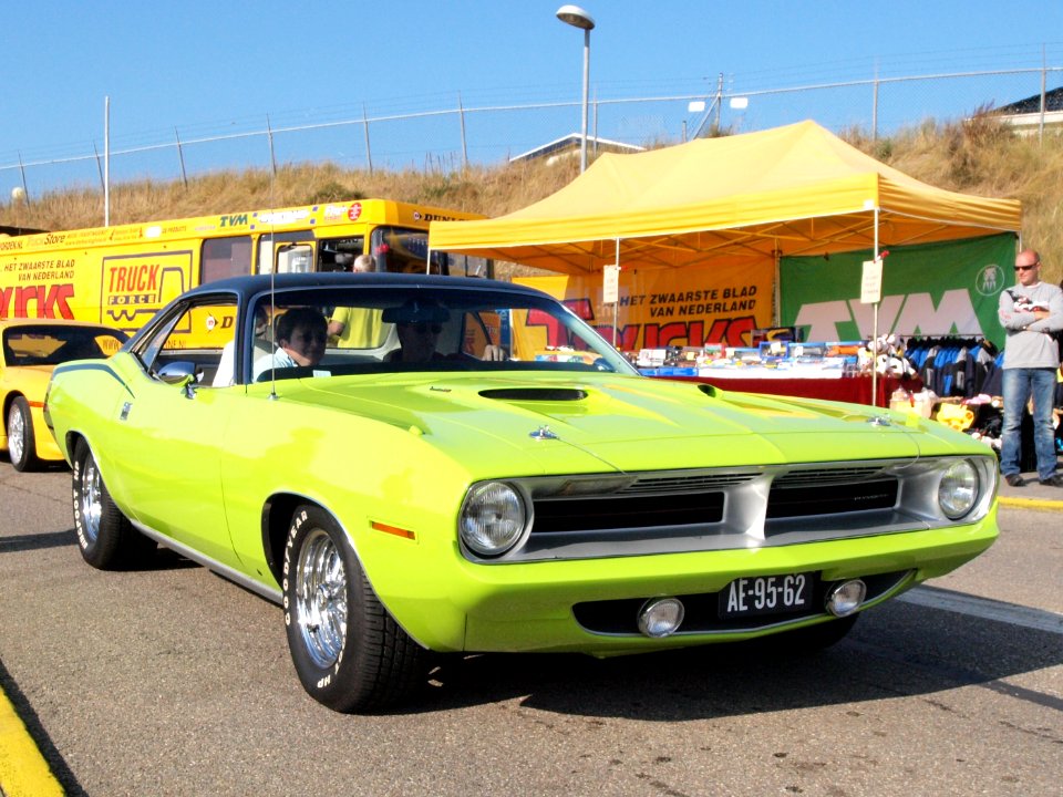 PLYMOUTH BARRACUDA AE-95-62 pic1