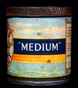 Players Navy cut medium 50 cigarettes tin, foto02
