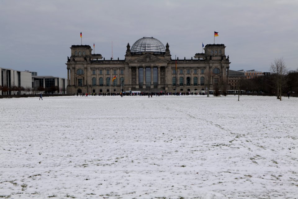 Platz der Republik and Reichstag building Berlin with snow 2021-02-06 09