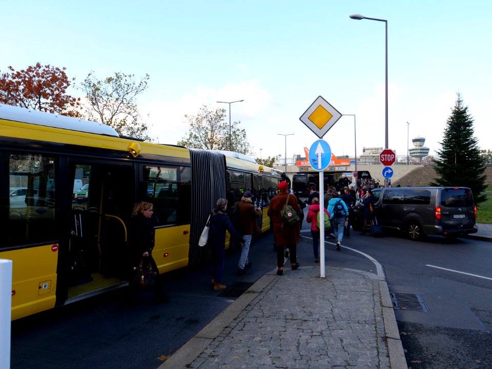 Police controlling at Tegel during AmBodenBleiben protest Berlin 2019 11