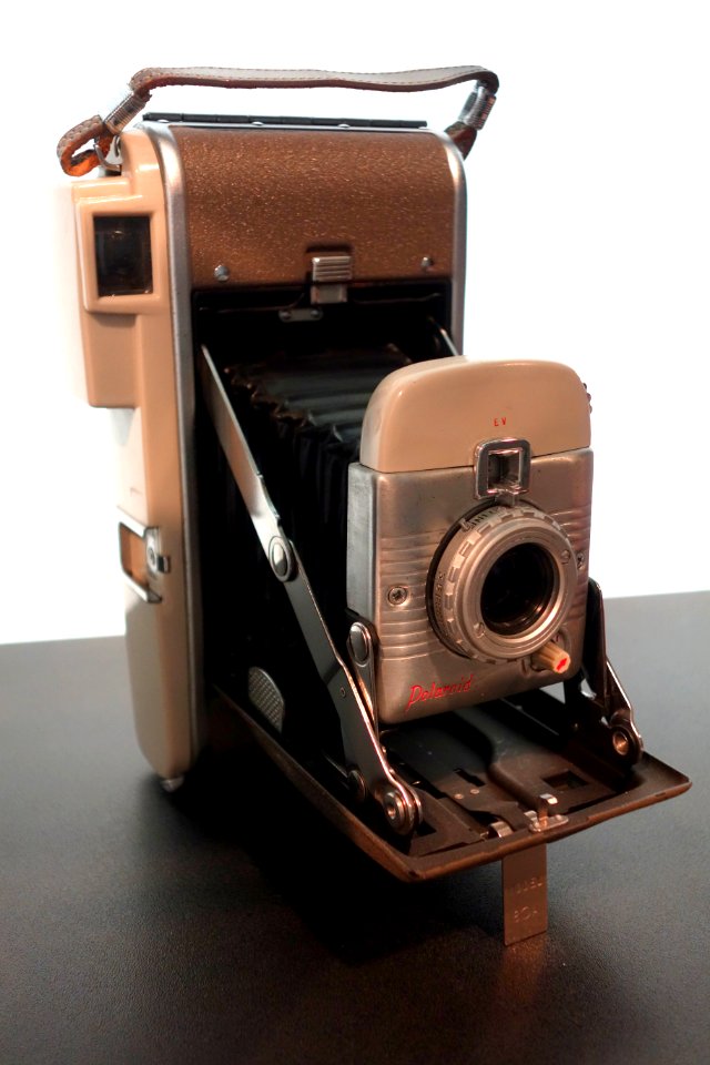 Polaroid camera - MIT Museum - DSC03787
