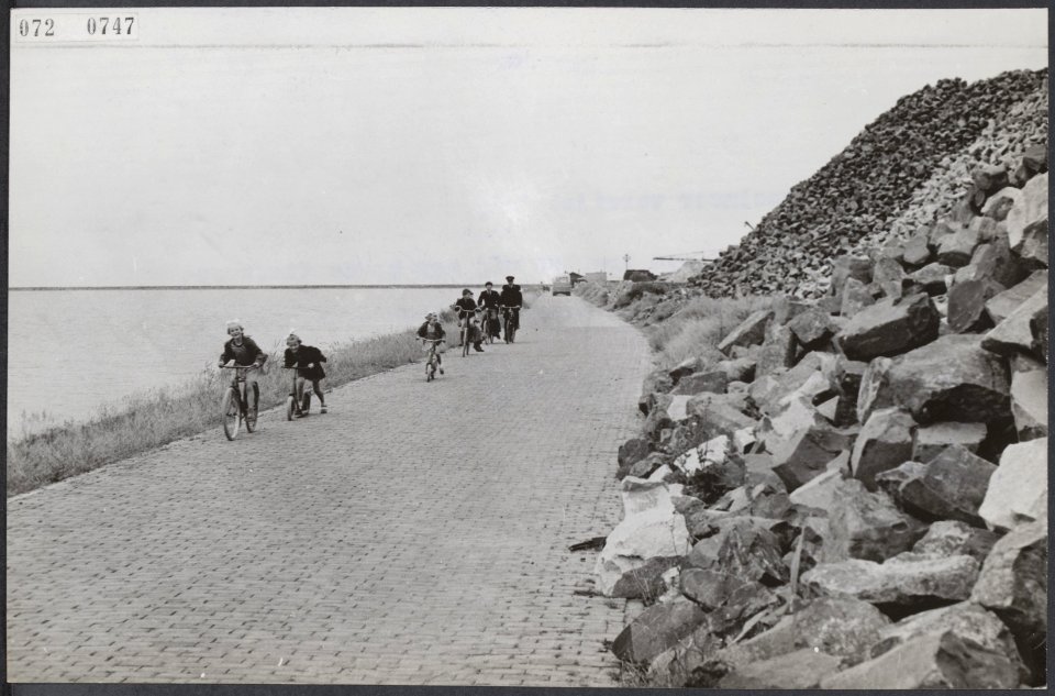 Polders, dijken, fietsen, Bestanddeelnr 072-0747