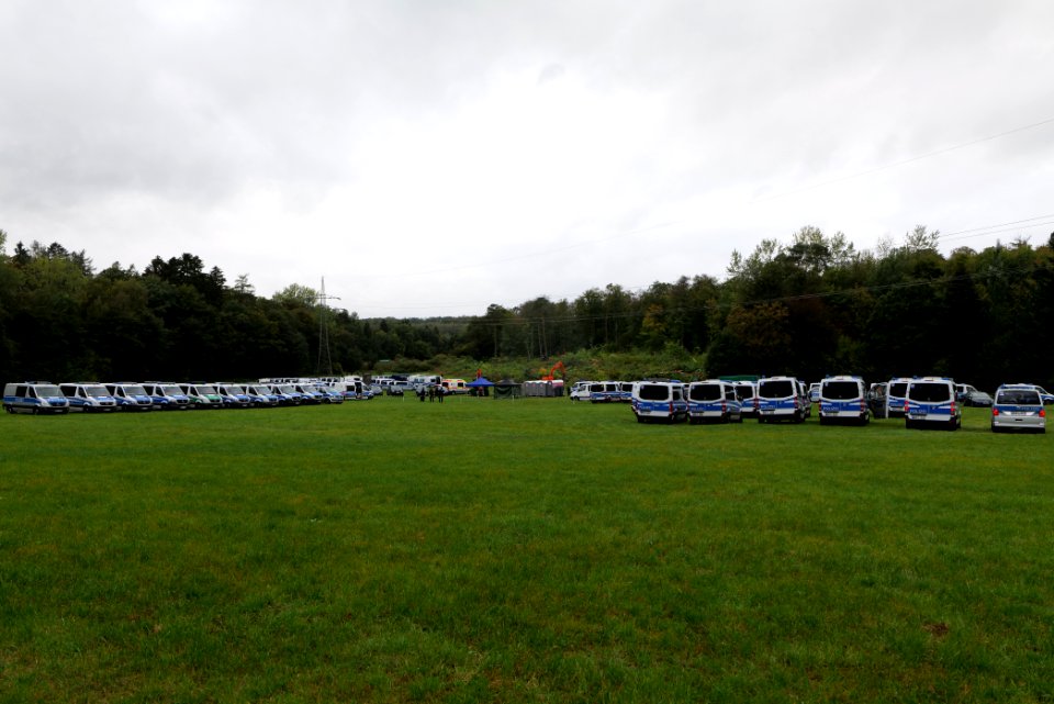 Police at Maulbach forest 2020-10-05 51