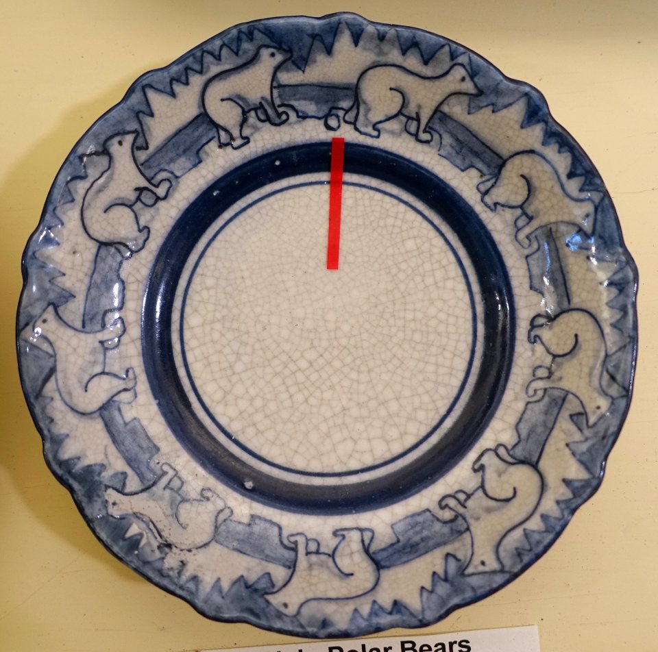 Polar bears sauce dish, 5.75 inch, signed O for Maude Davenport, c. 1904-1928 - Dedham Pottery - Dedham Historical Society - Dedham Massachusetts - DSC04294