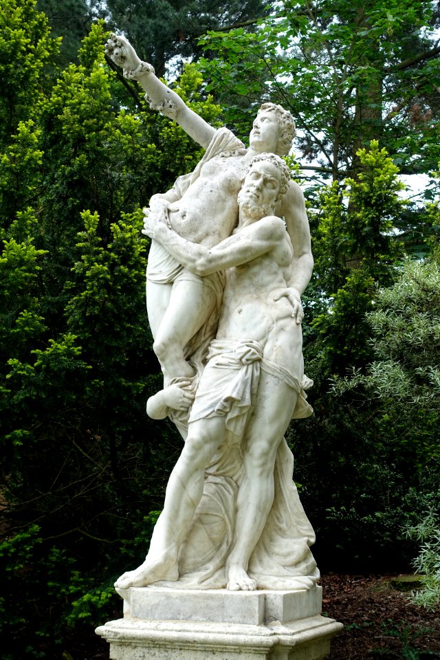 Pluto and Proserpine, sculptor unknown, 1700s, view 2 - Waddesdon Manor - Buckinghamshire, England - DSC07583