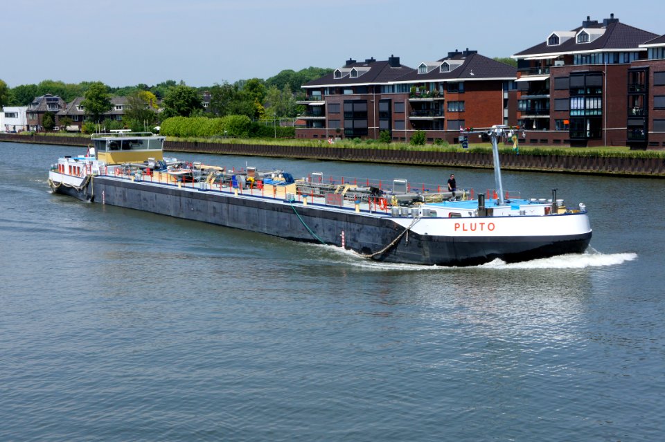 Pluto - ENI 02334521, Amsterdam-Rijn kanaal, pic3