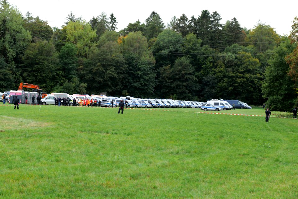 Police at Maulbach forest 2020-10-05 19