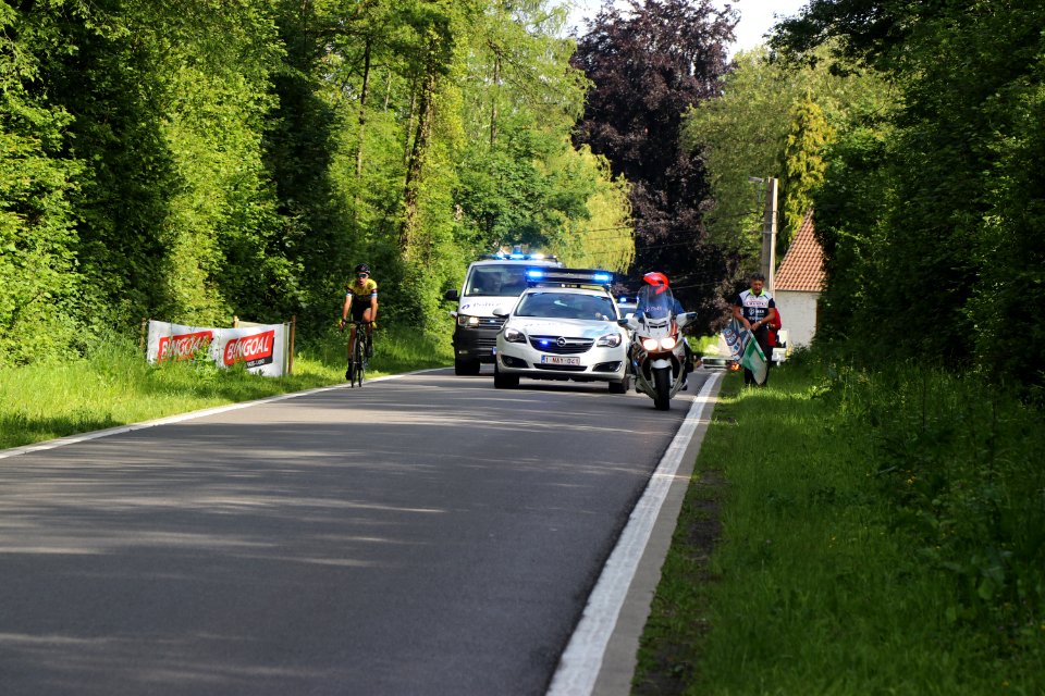 Police au Circuit de Wallonie 2019 à Nalinnes Belgique 36