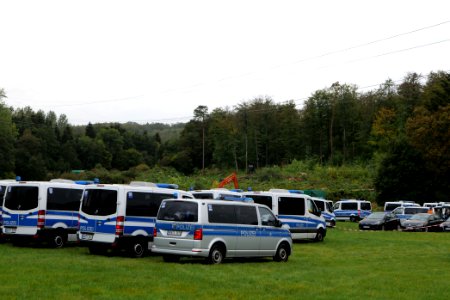 Police at Maulbach forest 2020-10-05 57