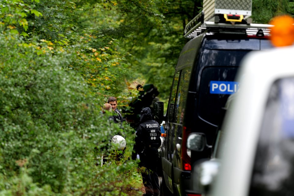 Police at Maulbach forest 2020-10-05 13