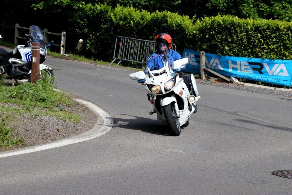 Police au Circuit de Wallonie 2019 à Nalinnes Belgique 19