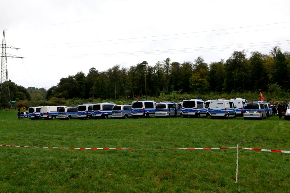 Police at Maulbach forest 2020-10-05 49