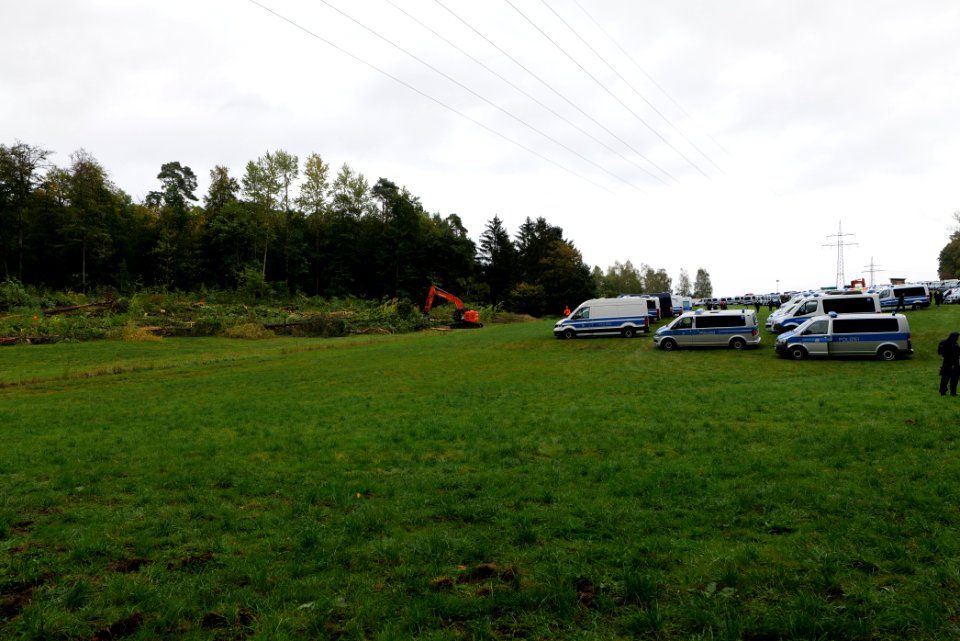Police at Maulbach forest 2020-10-05 47