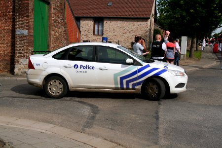 Police locale Germinalt à la Marche Notre-Dame de Bon-Secours de Nalinnes 2016 02