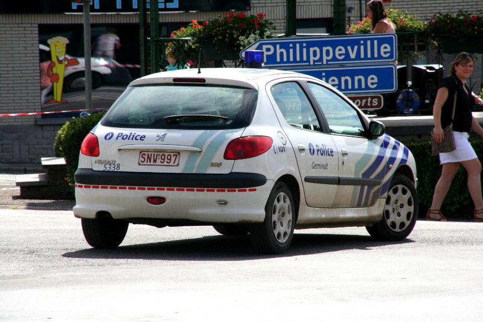 Police locale Germinalt à la Marche Notre-Dame de Bon-Secours de Nalinnes 2016 08