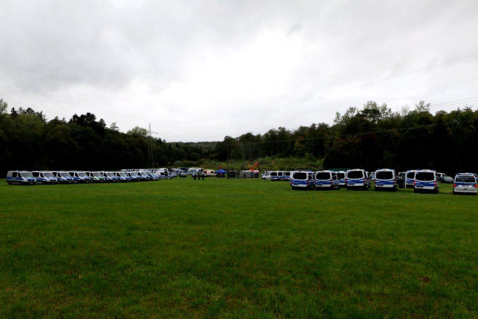 Police at Maulbach forest 2020-10-05 53