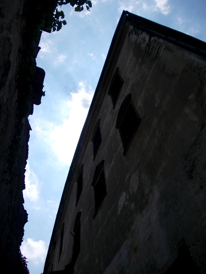 Podčetrtek Castle 05