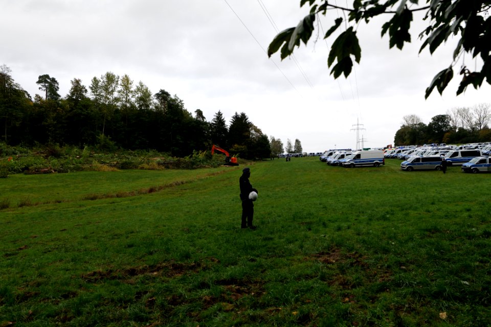 Police at Maulbach forest 2020-10-05 46