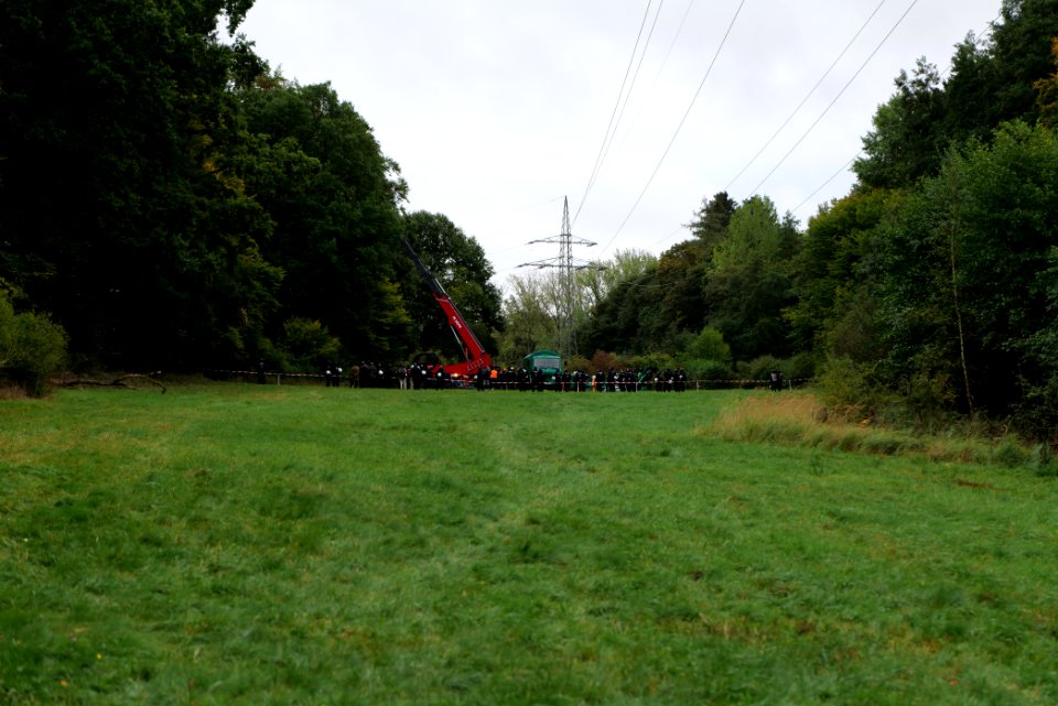 Police at Maulbach forest 2020-10-05 64