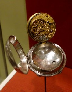 Pocket watch, marked by Thomas Harlan Sr, Norwich, Connecticut, 1787-1798, silver, brass, enamel on copper, iron, glass - Winterthur Museum - DSC01587