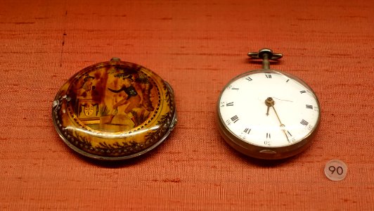 Pocket watch and case, 1800s - Museu Nacional de Soares dos Reis - Porto, Portugal - DSC00619