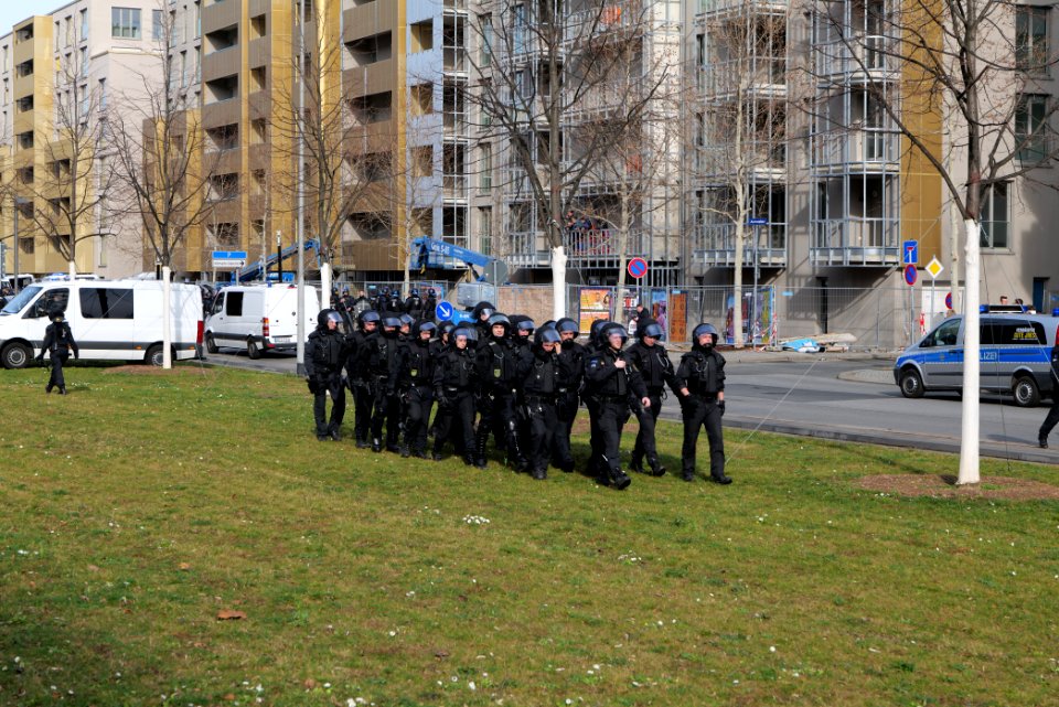 Police at Dresden protest 2020-02-15 05