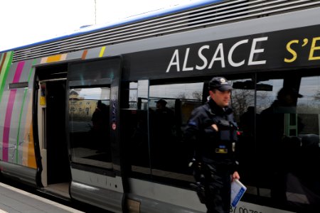 Police at Kehl trainstation 2020-03-16 02