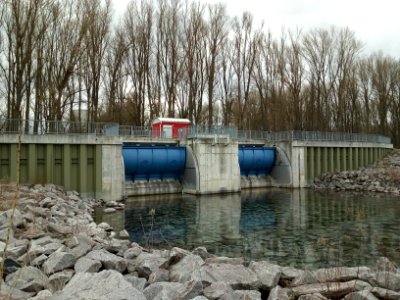 Polder Mechtersheim, Ein- und Auslassbauwerk (3)