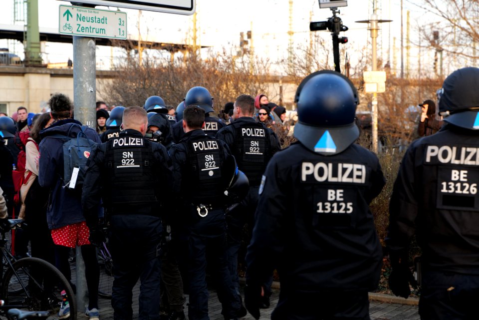 Police at Dresden protest 2020-02-15 45