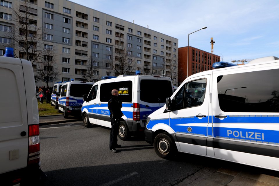 Police at Dresden protest 2020-02-15 13