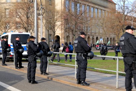 Police at Dresden protest 2020-02-15 22