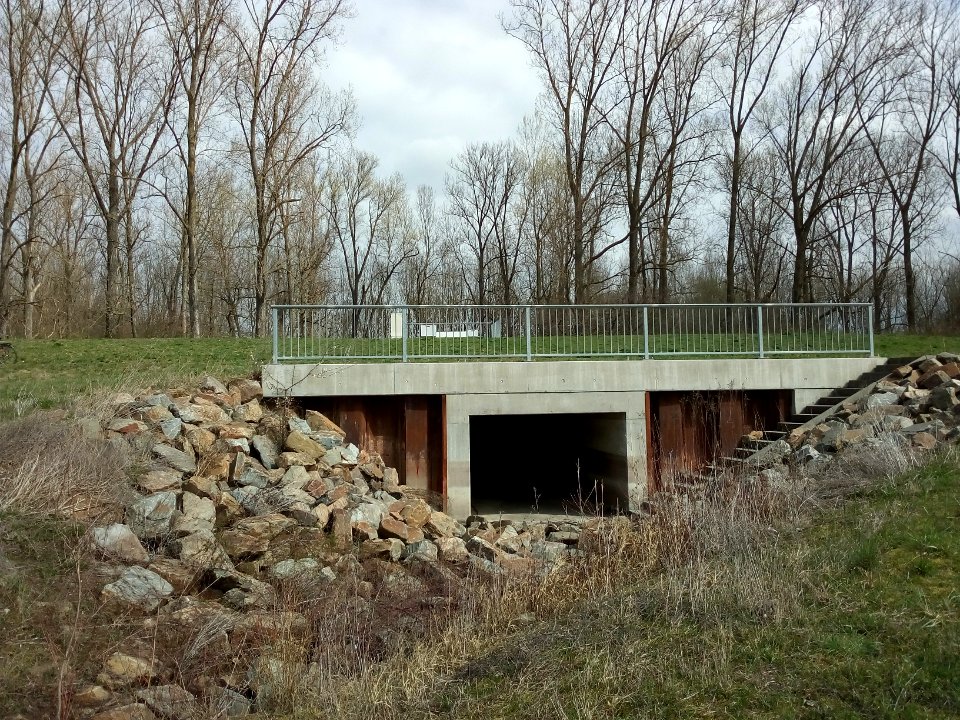 Polder Mechtersheim, Entleerungsbauwerk