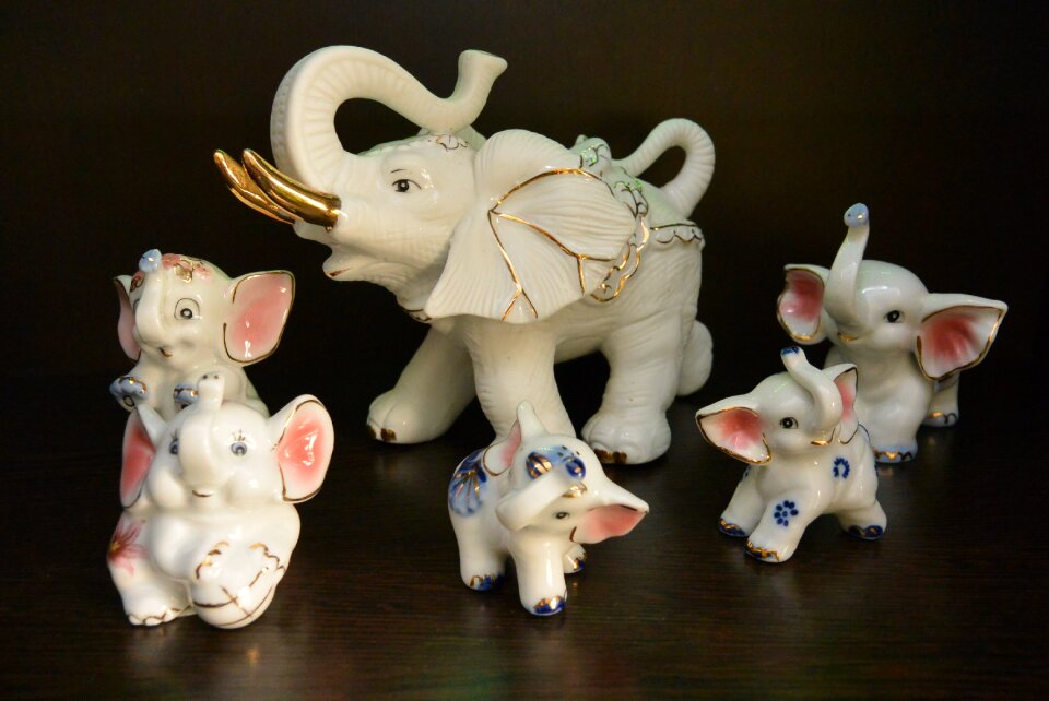 Porcelain action figures ceramics