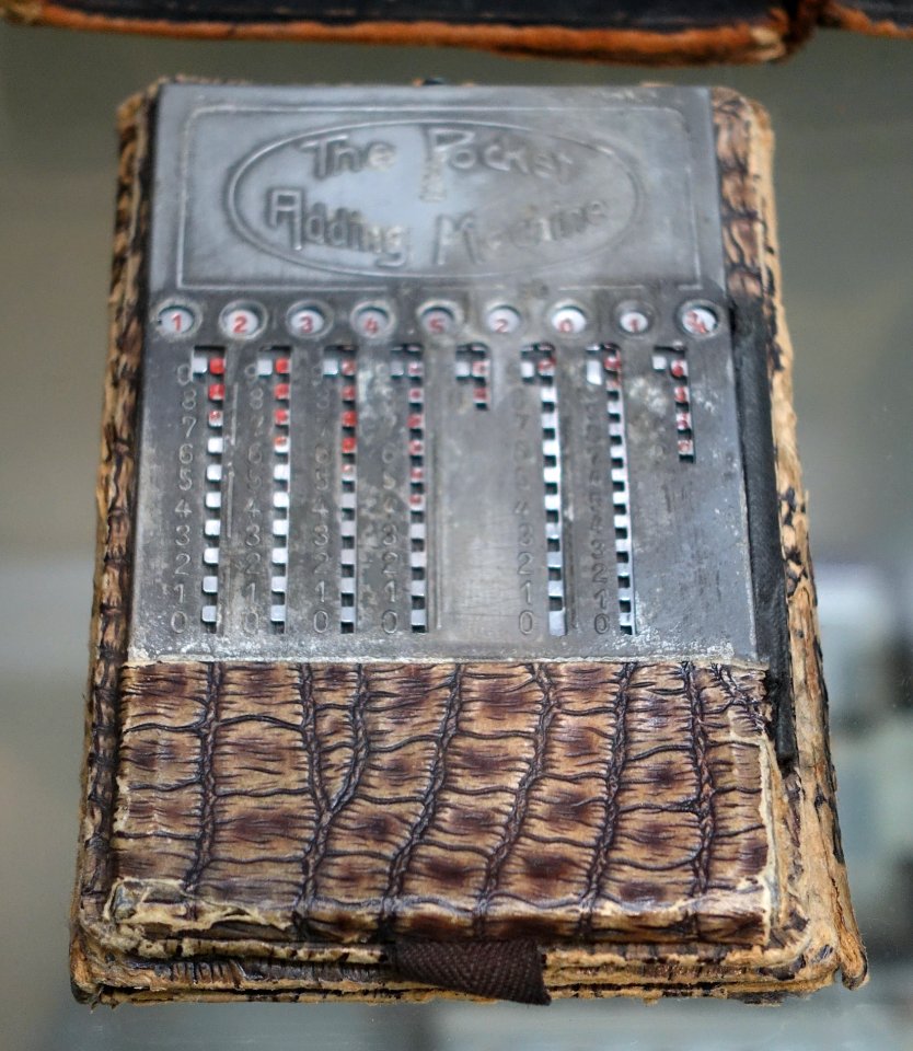 Pocket Adding Machine - Ridai Museum of Modern Science, Tokyo - DSC07514