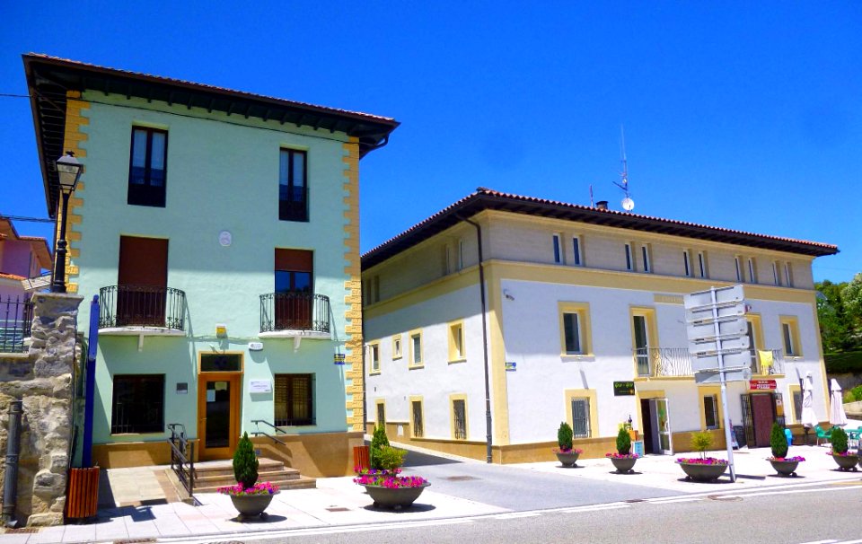 Pobes - Ayuntamiento de Ribera Alta 1