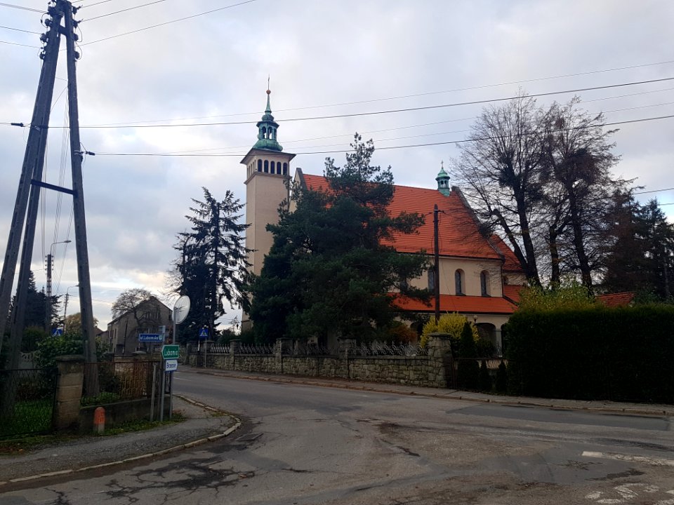 Pogrzebień, kościół (4)