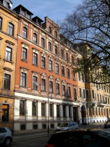 Pestalozzistraße 3