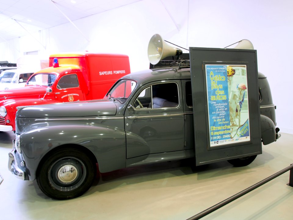 Peugeot 203 C5 Limousine Commercial photo 5