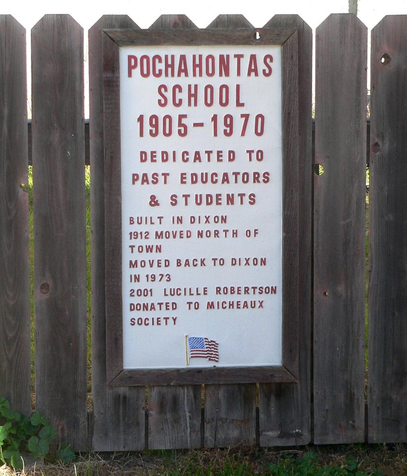Pocahontas School (Gregory SD) sign 1