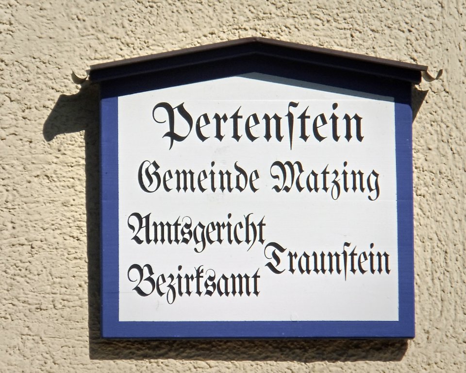 Pertenstein altes Ortsschild