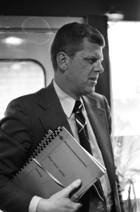 Persconferentie Structuurnota van Lubbers, Minister Duisenberg koppen, Bestanddeelnr 928-6369